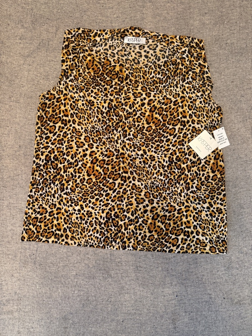 Kasper Leopard Print Sleeveless Cami in Brown and Black